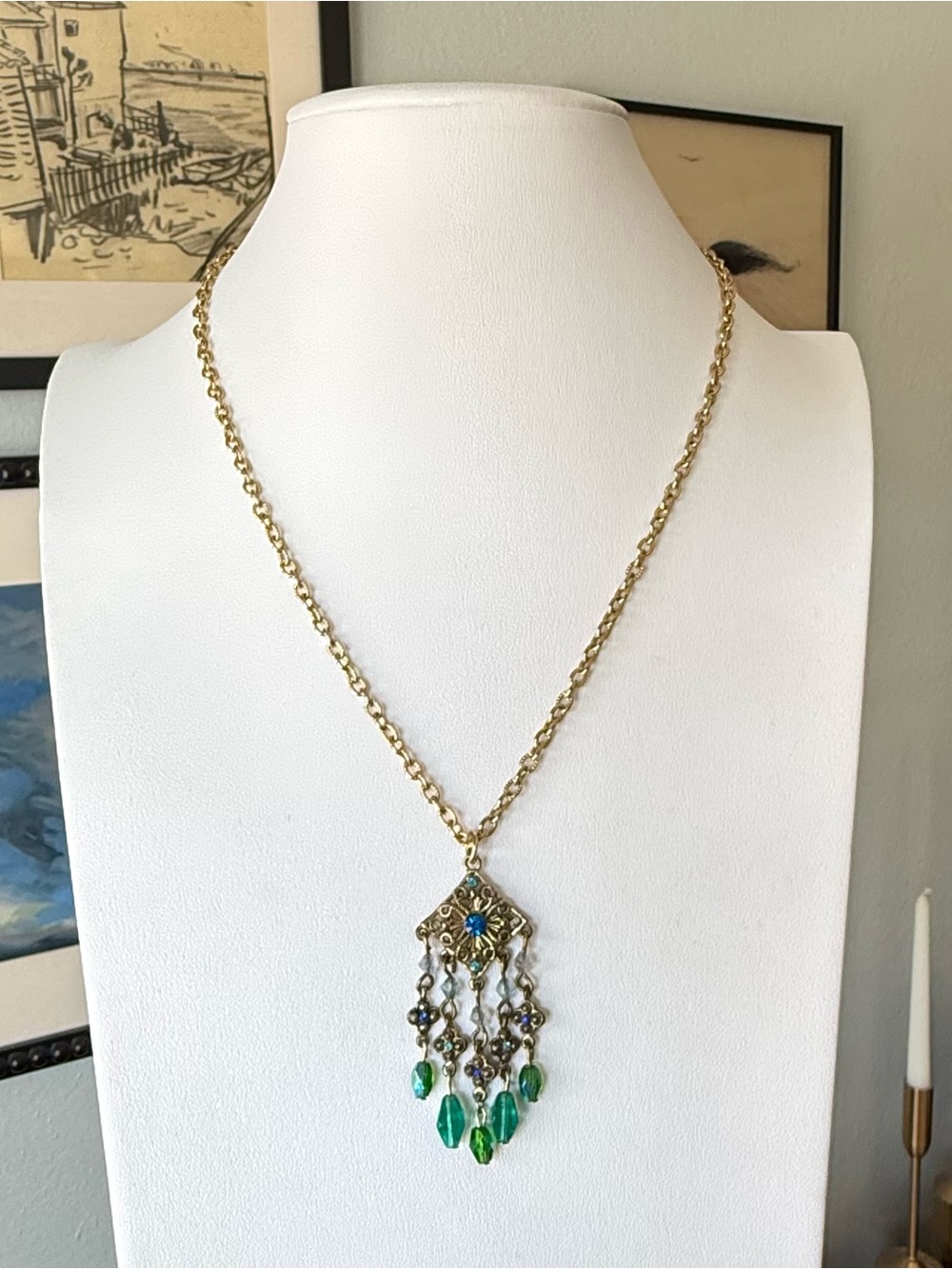 Avon Royal Briolette Chandelier Pendant Necklace Blue Acrylic Teardrops Crystal